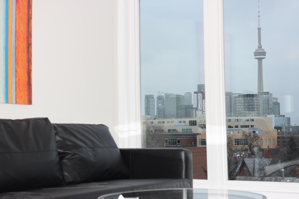Atlas Suites- Furnished Apartments-College Street, Toronto Exterior photo